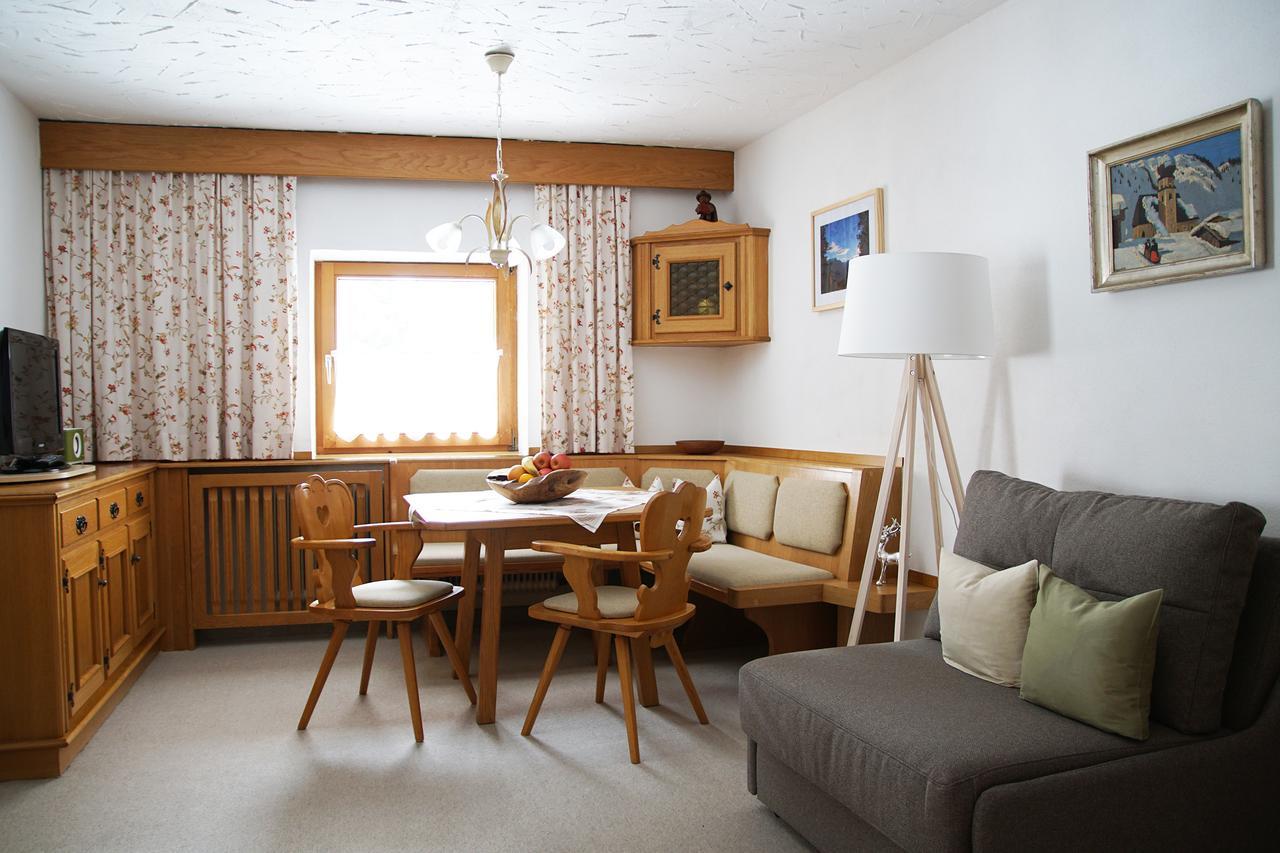 Ferienwohnung Haus Arnold Schranz St. Anton am Arlberg Exterior foto
